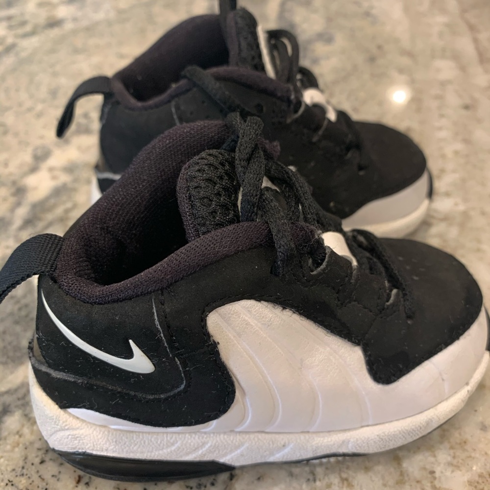 Nike toddler boy sneakers